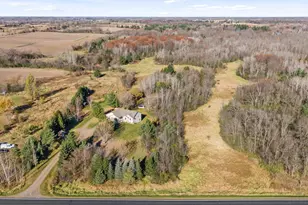 1108 N Lake Dr W, Braham, MN 55006 - Photo 2