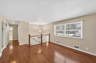 3252 Jersey Ave S, Saint Louis Park, MN 55426 - Photo 14