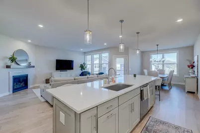 7582 Oak Hill Road, Woodbury, MN 55129 - Photo 2