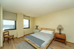 220 Broadway Ave S, Rochester, MN 55904 - Photo 10