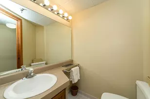 220 Broadway Ave S, Rochester, MN 55904 - Photo 14