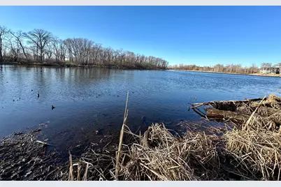 816 30th Street NW, Faribault, MN 55021 - Photo 2