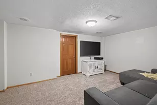 4645 Balsam Ln N, Plymouth, MN 55442 - Photo 22