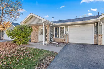 14812 58th Street N #5D, Oak Park Heights, MN 55082 - Photo 1