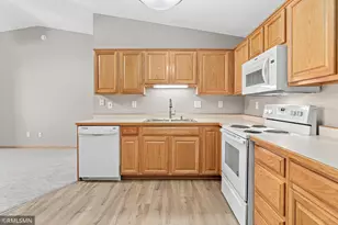 14812 58th St N, Oak Park Heights, MN 55082 - Photo 12