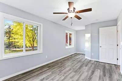 22065 Cottonwood Street NW, Oak Grove, MN 55011 - Photo 16