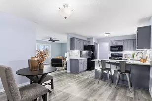 22065 Cottonwood St NW, Oak Grove, MN 55011 - Photo 6