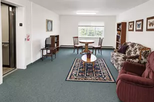 306 S East St, Caledonia, MN 55921 - Photo 8