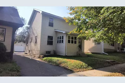 926 Wilson Avenue, Saint Paul, MN 55106 - Photo 1