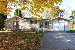 551 Oak St, Woodville, WI 54028 - Photo 1