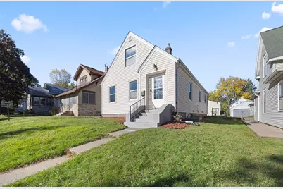 1087 Jenks Avenue, Saint Paul, MN 55106 - Photo 1