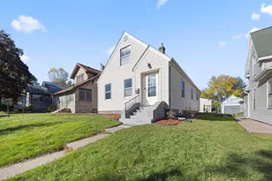 1087 Jenks Ave, Saint Paul, MN 55106 - Photo 1