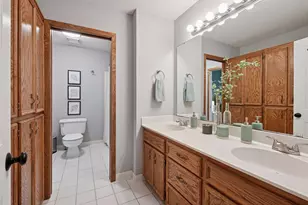 1078 Overlook Dr, Chaska, MN 55318 - Photo 14