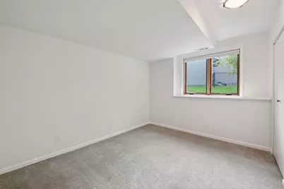 1078 Overlook Drive, Chaska, MN 55318 - Photo 26