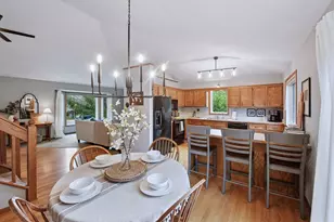 1078 Overlook Dr, Chaska, MN 55318 - Photo 6