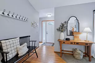 1078 Overlook Dr, Chaska, MN 55318 - Photo 2