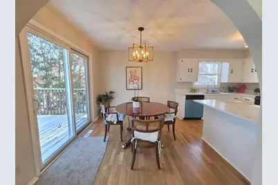 4174 Oakcrest Drive, Vadnais Heights, MN 55127 - Photo 8