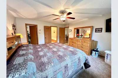 1884 Cherry Street, Red Wing, MN 55066 - Photo 18