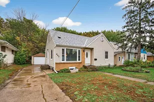 442 White Bear Ave N, Saint Paul, MN 55106 - Photo 1