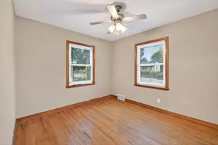 442 White Bear Ave N, Saint Paul, MN 55106 - Photo 16