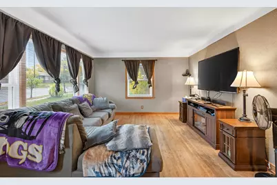 442 White Bear Avenue N, Saint Paul, MN 55106 - Photo 4