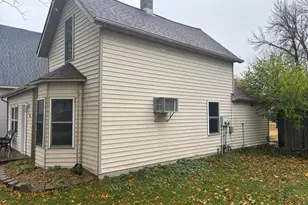 110 E Burlingame St, Ghent, MN 56239 - Photo 2