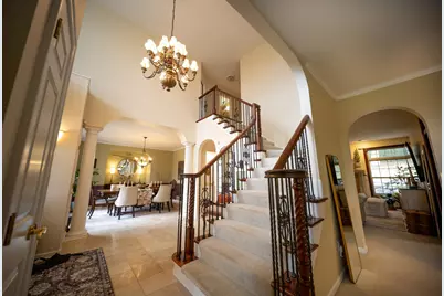 1932 Baihly Estates Lane SW, Rochester, MN 55902 - Photo 4