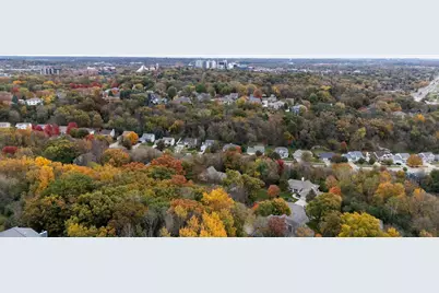 1932 Baihly Estates Lane SW, Rochester, MN 55902 - Photo 48