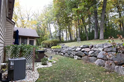 1932 Baihly Estates Lane SW, Rochester, MN 55902 - Photo 44