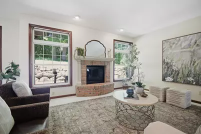 1932 Baihly Estates Lane SW, Rochester, MN 55902 - Photo 20