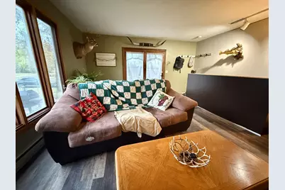 422 Arnold Avenue S, Thief River Falls, MN 56701 - Photo 14