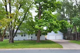 8625 Oakland Ave S, Bloomington, MN 55420 - Photo 1