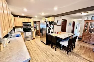 704 S Minnesota St, Redwood Falls, MN 56283 - Photo 12