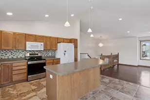 101 La Costa Ln, Mankato, MN 56001 - Photo 4