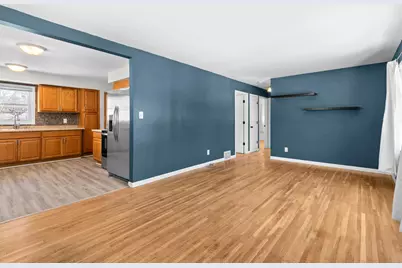 305 Greystone Avenue N, Oakdale, MN 55128 - Photo 4