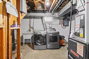 305 Greystone Ave N, Oakdale, MN 55128 - Photo 14