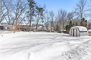 305 Greystone Ave N, Oakdale, MN 55128 - Photo 16