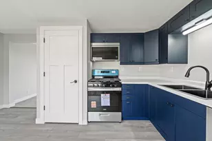 1110 Eulaine Cir, Hammond, WI 54015 - Photo 4