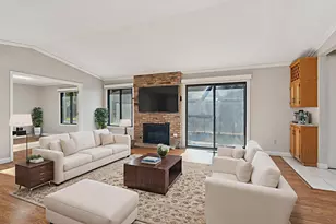 4553 Aspenwood Trail, Minnetonka, MN 55345 - Photo 4