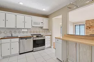 4553 Aspenwood Trail, Minnetonka, MN 55345 - Photo 10