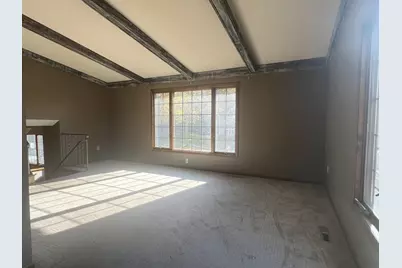 703 Northern Hills Drive NE, Rochester, MN 55906 - Photo 8