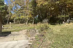 703 Northern Hills Dr NE, Rochester, MN 55906 - Photo 4