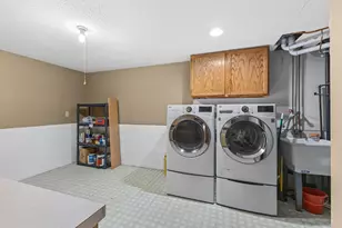 5680 Donegal Dr, Shoreview, MN 55126 - Photo 28