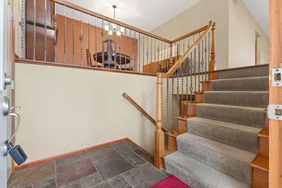 5680 Donegal Drive, Shoreview, MN 55126 - Photo 4