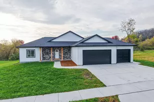 477 SE Amco Ln, Chatfield, MN 55923 - Photo 1