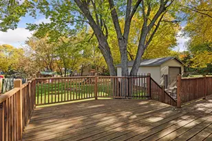 820 Hallam Ave N, Mahtomedi, MN 55115 - Photo 32