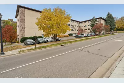221 Grand Avenue W #306, South Saint Paul, MN 55075 - Photo 2