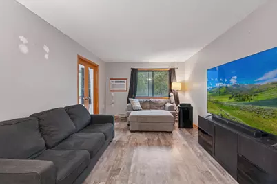 221 Grand Avenue W #306, South Saint Paul, MN 55075 - Photo 4