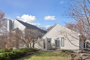 4610 Bayswater Rd, Shorewood, MN 55331 - Photo 24