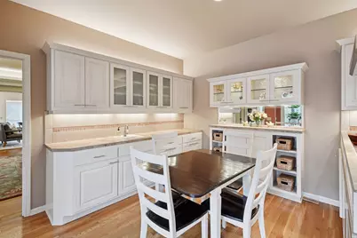 4610 Bayswater Road, Shorewood, MN 55331 - Photo 8